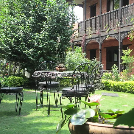 Summerhill House Hotel